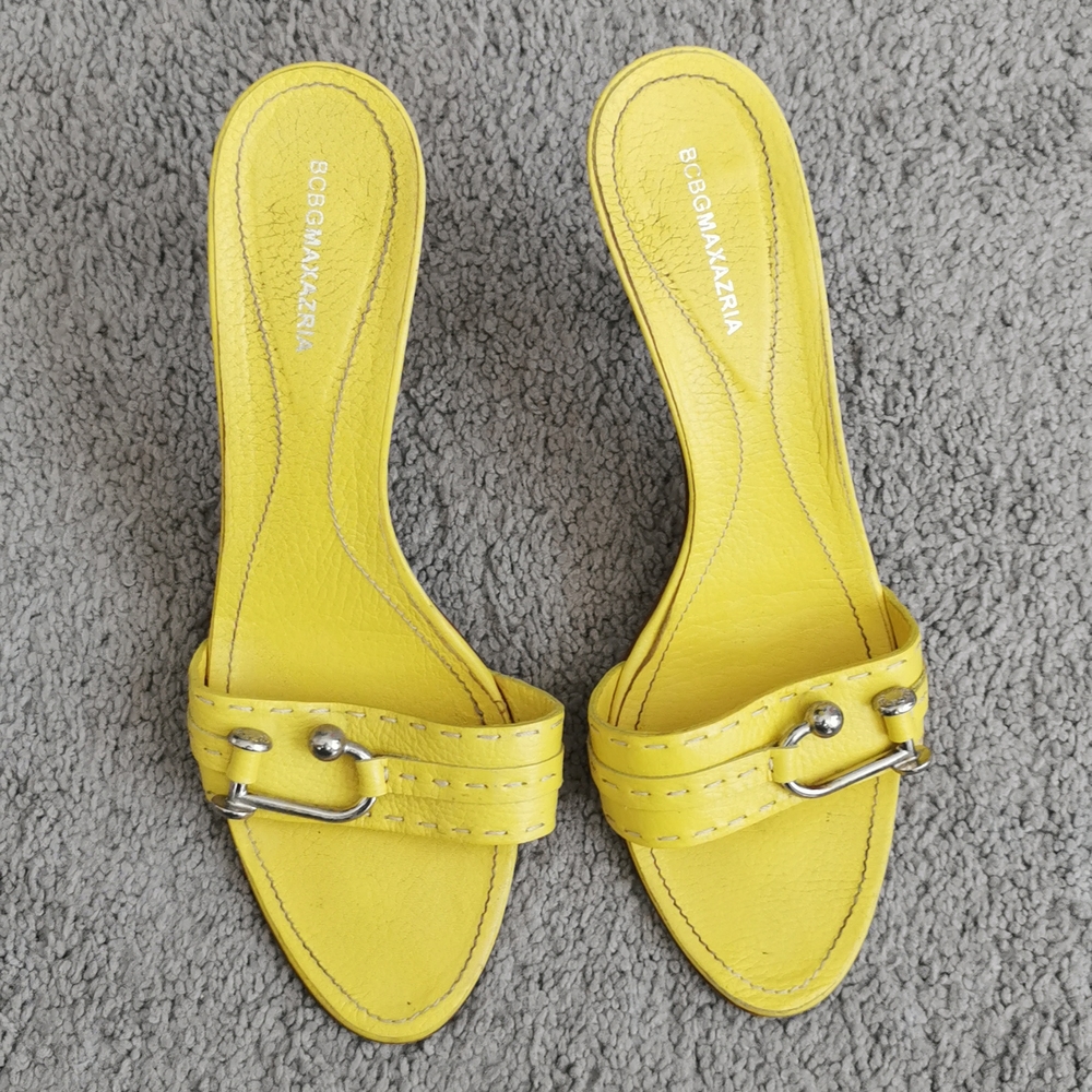 BCBG maxazria Yellow Mules Size 10 - Picture 2 of 4